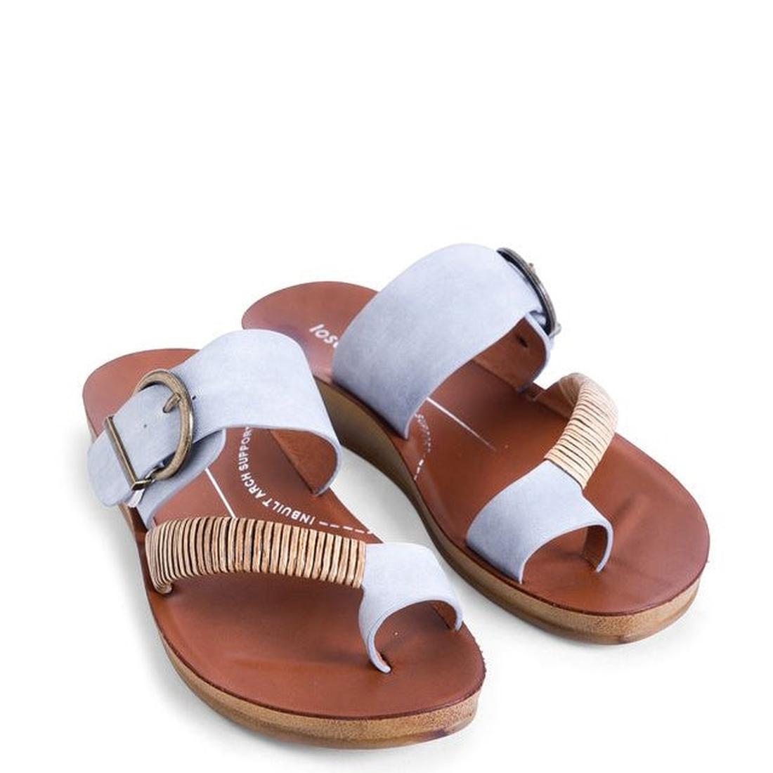 The Los Cabos Bria Cloud Gray Light Flexible Sandal Jandal features open-toe styling, wide light gray straps with tan woven accents, brown soles, and large metallic buckles—ideal summer sandals for any outfit., 46921, 9321191295886, 9321191295893, 9321191