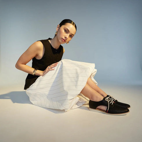 Rollie Womens Sidecut Punch Black Leather Shoe