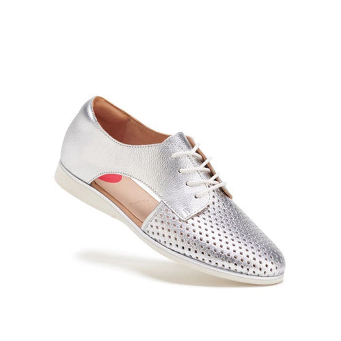 Rollie Womens Sidecut Punch Silver Metallic Leather Shoe