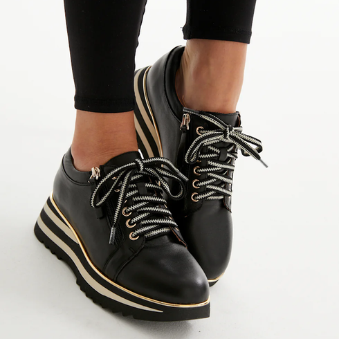 Alfie & Evie Hosting Womens Leather Shoe Platform Black