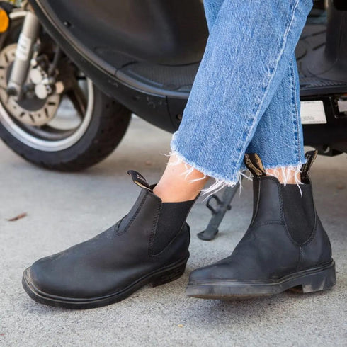 Blundstone 063 Dress Chelsea Boot Black for Women or Men