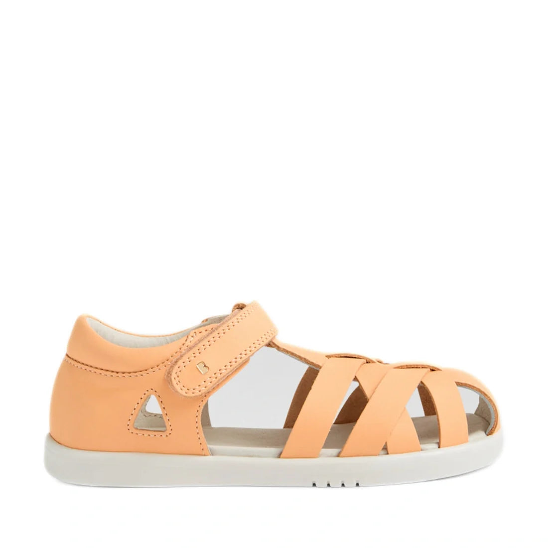 Introducing the Bobux Kids Plus KP Tropicana II Peach Jelly Quick Dry Sandal: a peach-colored children's sandal designed with inspiration from the classic Tropicana style. This podiatrist-approved kids’ shoe features a closed heel, open toe, and three cri