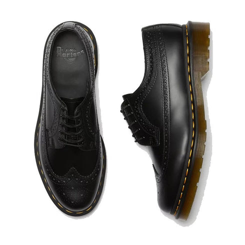 Dr Martens - 3989 Brogue Shoes Yellow Stitching Black Leather Wingtip