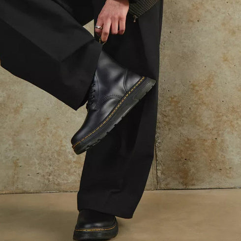 Dr Martens Crewson Classic Leather Everyday Boots Black