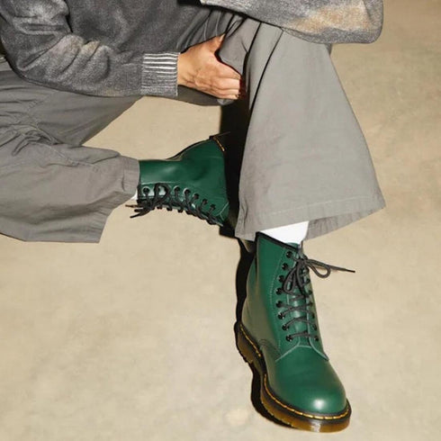 1460 Dr Martens Smooth Green Leather 8 Up Boot