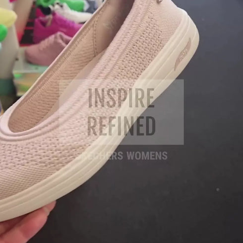 Skechers Arch Fit Inspire Refined Black Ballet Flat