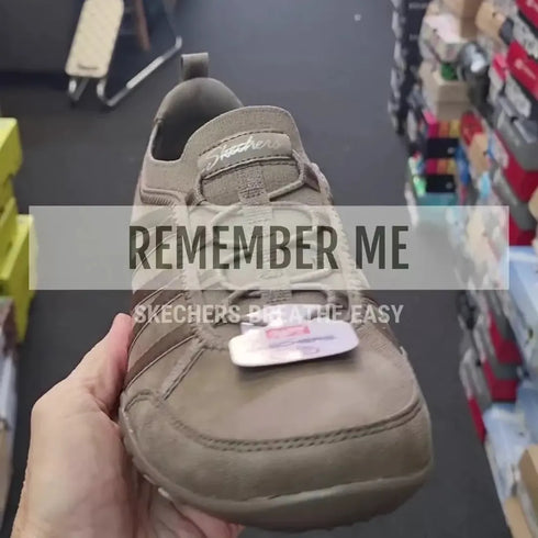 Skechers Breathe Easy Remember Me Relaxed Fit Black