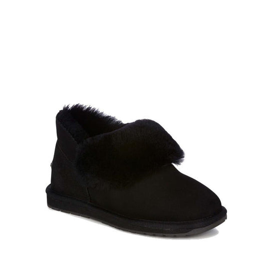EMU NZ Women's Platinum Mintaro Sheepskin Slipper in Black—cozy slip-on style, fold-over cuff, flat rubber sole. Made in Australia.  ksnz