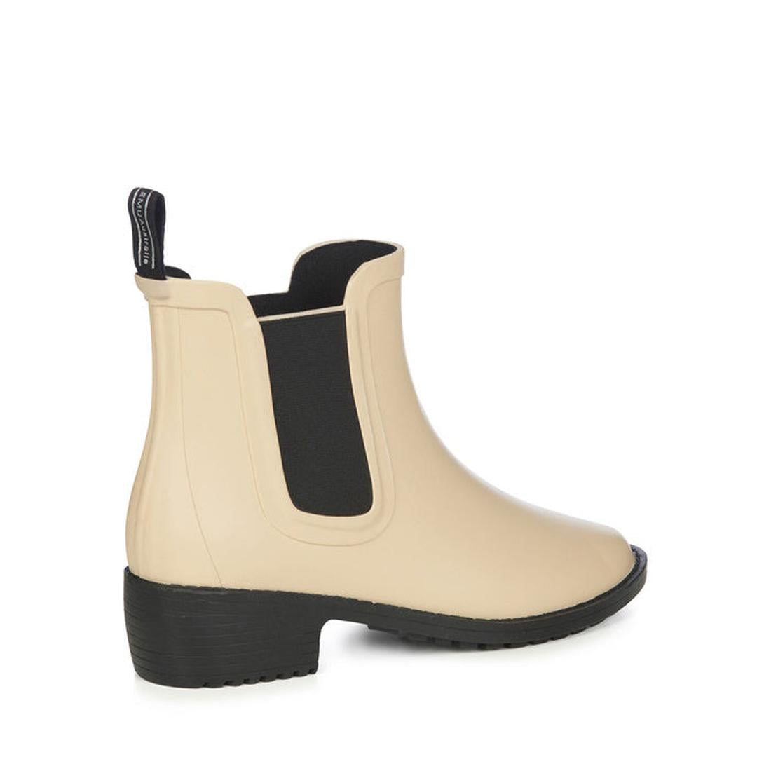 EMU NZ Emu- Women's Grayson Rainboot Macadamia is a comfy beige ankle boot with waterproof sole, easy pull tab, and black side stretch.  ksnz