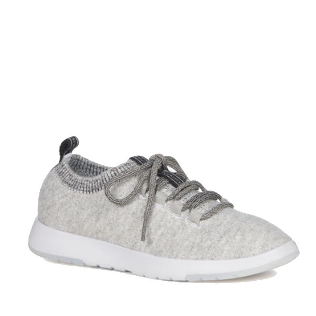 The Emu Heidelberg Wool Sneaker Grey features a light gray wool upper, white sole, gray laces, and a knit collar. Crafted from soft wool for comfort, this minimalist shoe is lightweight—ideal for travel.