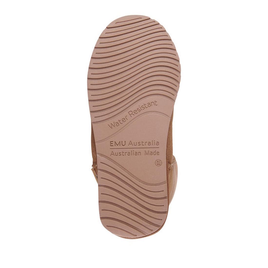 EMU Platinum Hi Lace Chestnut Tan Sheepskin Boot features a durable wavy sole, lace-up closure, and water-resistant comfort for kids.  ksnz