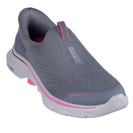 A Skechers Safari Go Walk 7 women's slip-on walking shoe in gray and pink, featuring a knit upper and a Skechers logo on the side.