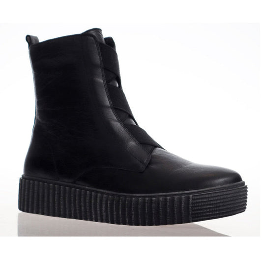 Alfie & Evie Date boot in black leather with elastic cross-over front detail, side zip and chunky black Elevate Platform Sole – women’s ankle boot. Right Foot View