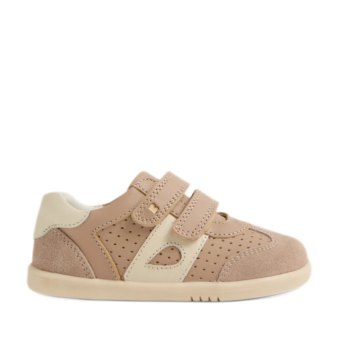Experience comfort and style with the Bobux IW Iwalk Toddlers Titan Warm Taupe Leather Trainer, a beige and cream sneaker crafted from soft leather. Featuring two adjustable hook-and-loop straps, perforated sides, and a lightweight rubber sole for enhance
