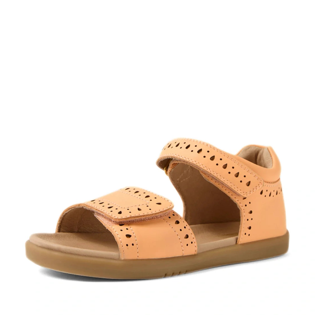 Introducing the Bobux Kid+ Plus KP Logan Peach Jelly Open Toe Sandal: This stylish kids’ sandal in a peach jelly hue features an open toe, two adjustable hook-and-loop straps for a secure fit, perforated detailing, and a cushioned brown sole. Displayed ag