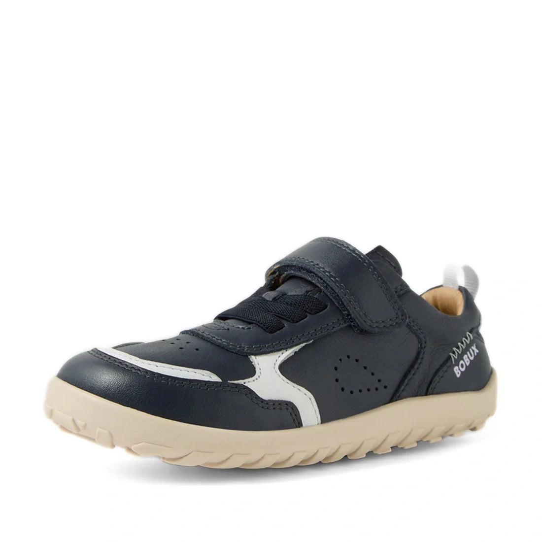 The Bobux Kid+ Plus KP Neo Leather Sneaker Navy Alpha is a kids’ navy leather sneaker featuring a barefoot-shaped toebox for natural movement and comfort, a beige sole, white accents, and a Velcro strap. The shoe displays the BOBUX brand name on the heel 