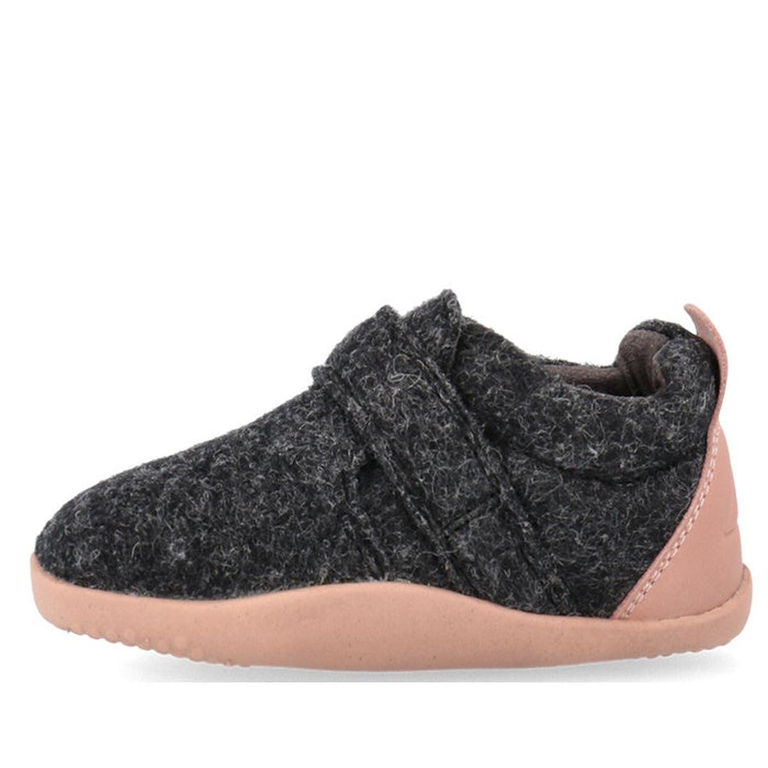The Bobux Xplorer XP Marvel Felt Charcoal Pink is a single dark gray felt baby shoe with a light pink rubber sole and heel, velcro strap, scuff-resistant toe cap, and rounded toe, shown from the side on a white background., 9420075786691, 9420075786745, 9
