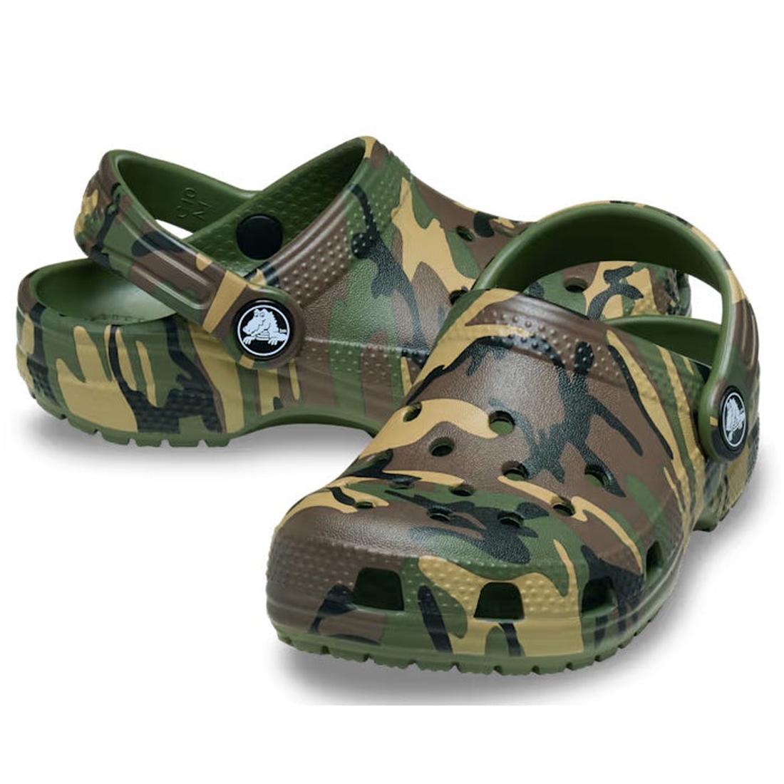 Crocs Kids Toddlers Classic Clog in Camo Army Green, a comfy slip-on with grippy sole, airy holes, and secure heel strap for active kids.  ksnz