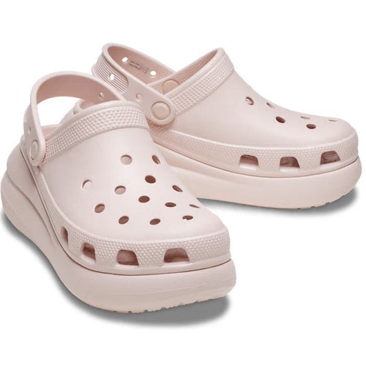 Crocs Classic Crush Clog Adults in Pink Quartz—easy-to-wear platform sandals with a sturdy heel strap, airy holes, and grippy sole.  ksnz