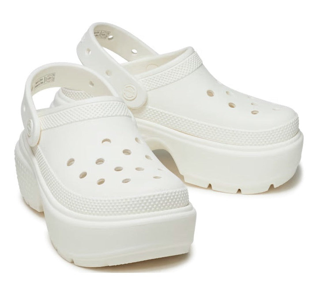 Crocs Stomp Classic Clog Adults in Chalk—fun platform sole, airy perforations, and a secure back strap—shown on a white background.  ksnz