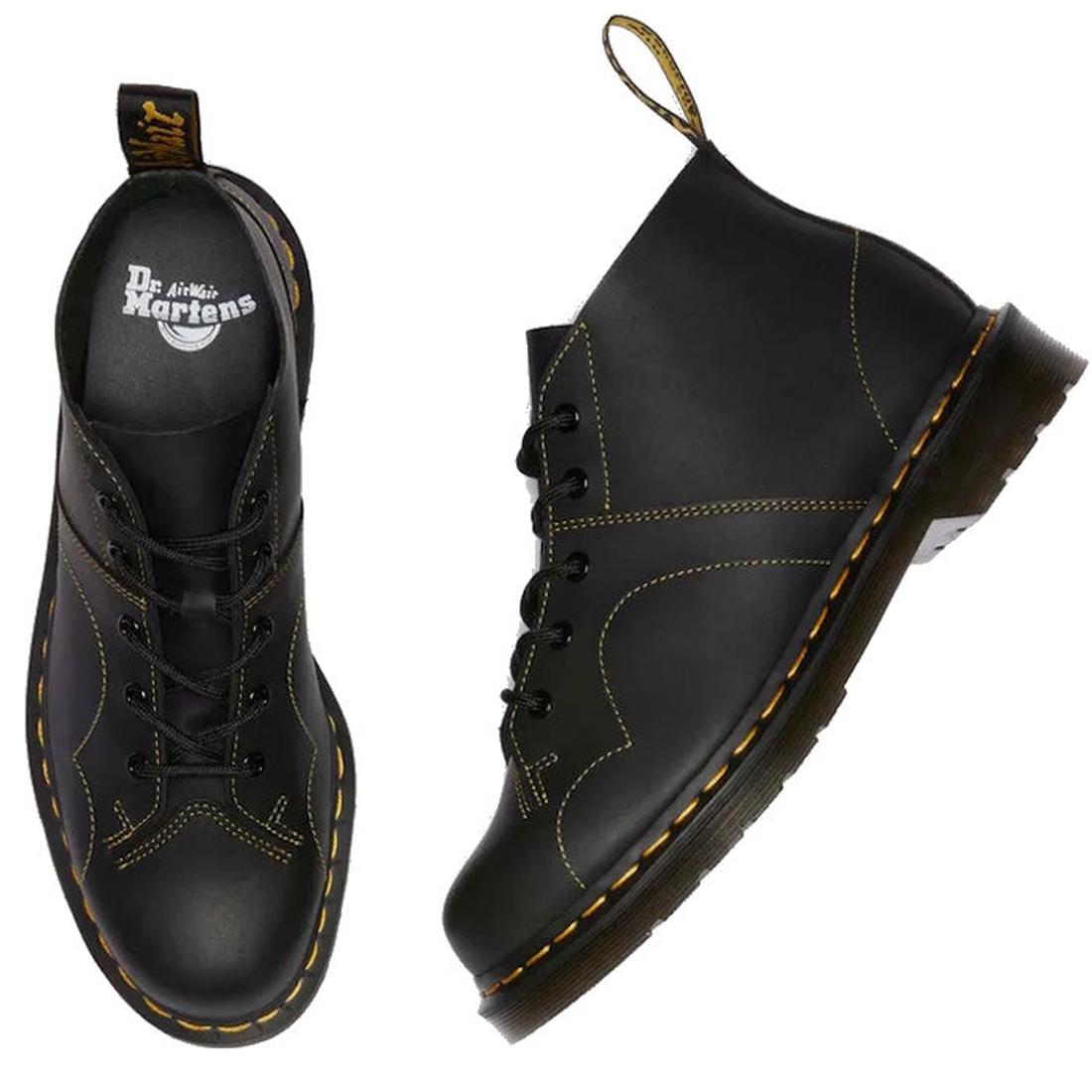 showing side view of right boot amd top down of left boot,
190665703030,
190665703061,
190665703078,
190665703085,
190665703108,
190665703115,, 43996, 190665703030, 44000, 190665703061, 190665703078, 190665703085, 190665703108, 190665703115, 44009