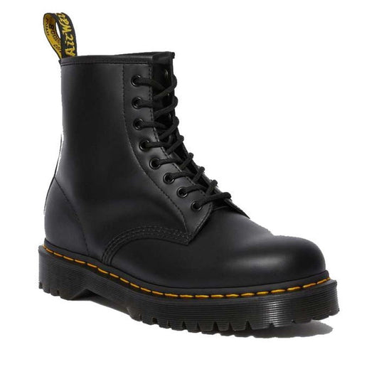 Image of right foot, side on of Dr Martens - Bex 1460 8 Up Black Leather Boot-Foot Forward Shoes