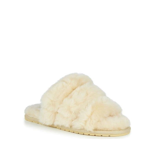EMU NZ Women's Jacana Macadamia Sheepskin Scuff Slipper—cream, open toe, crisscross style, cozy plush texture, flat sole for comfort.  ksnz