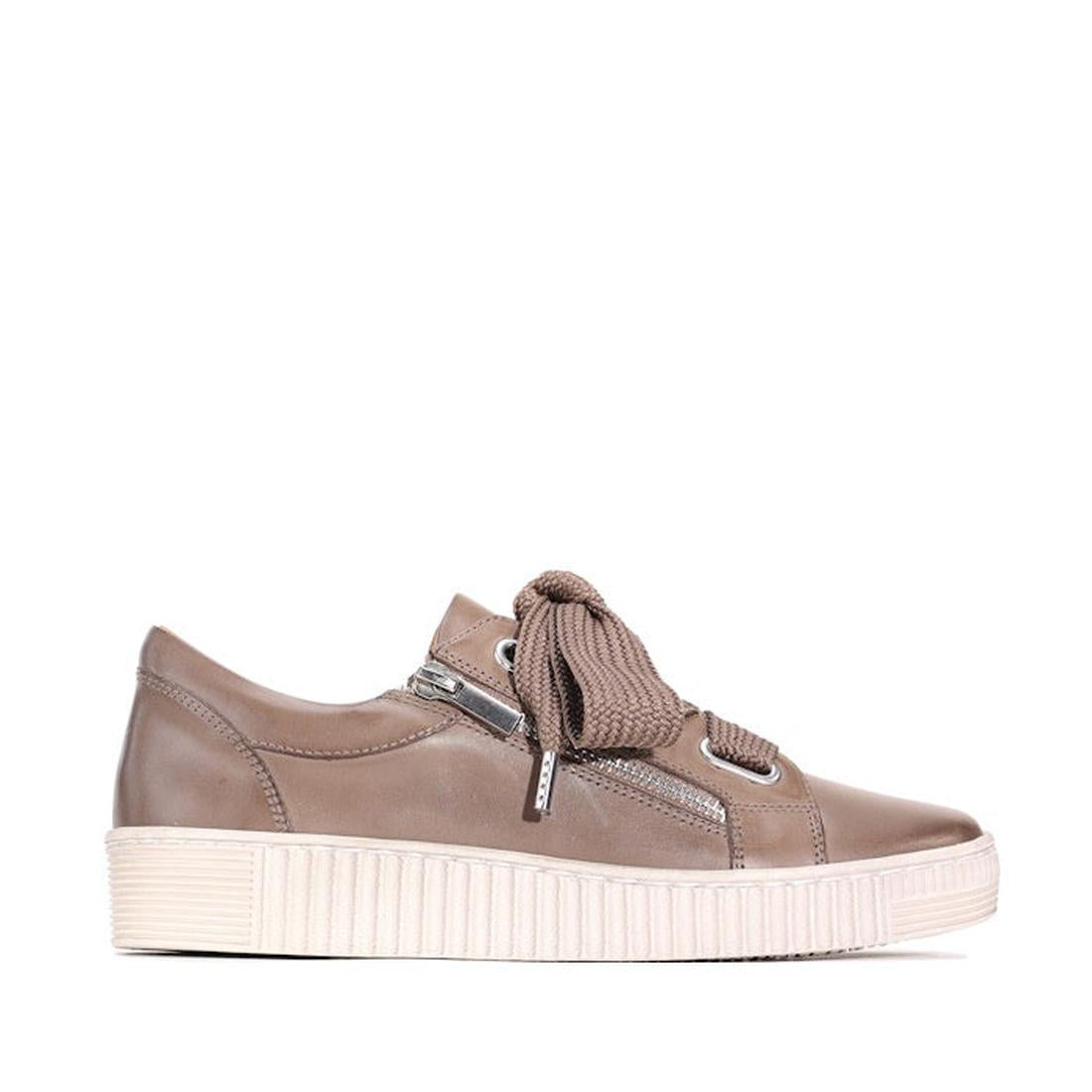 EOS Jovi Leather Trainer Nocciola in taupe, a comfy sneaker with braided laces, side zip, and off-white sole, perfect for kids.  ksnz