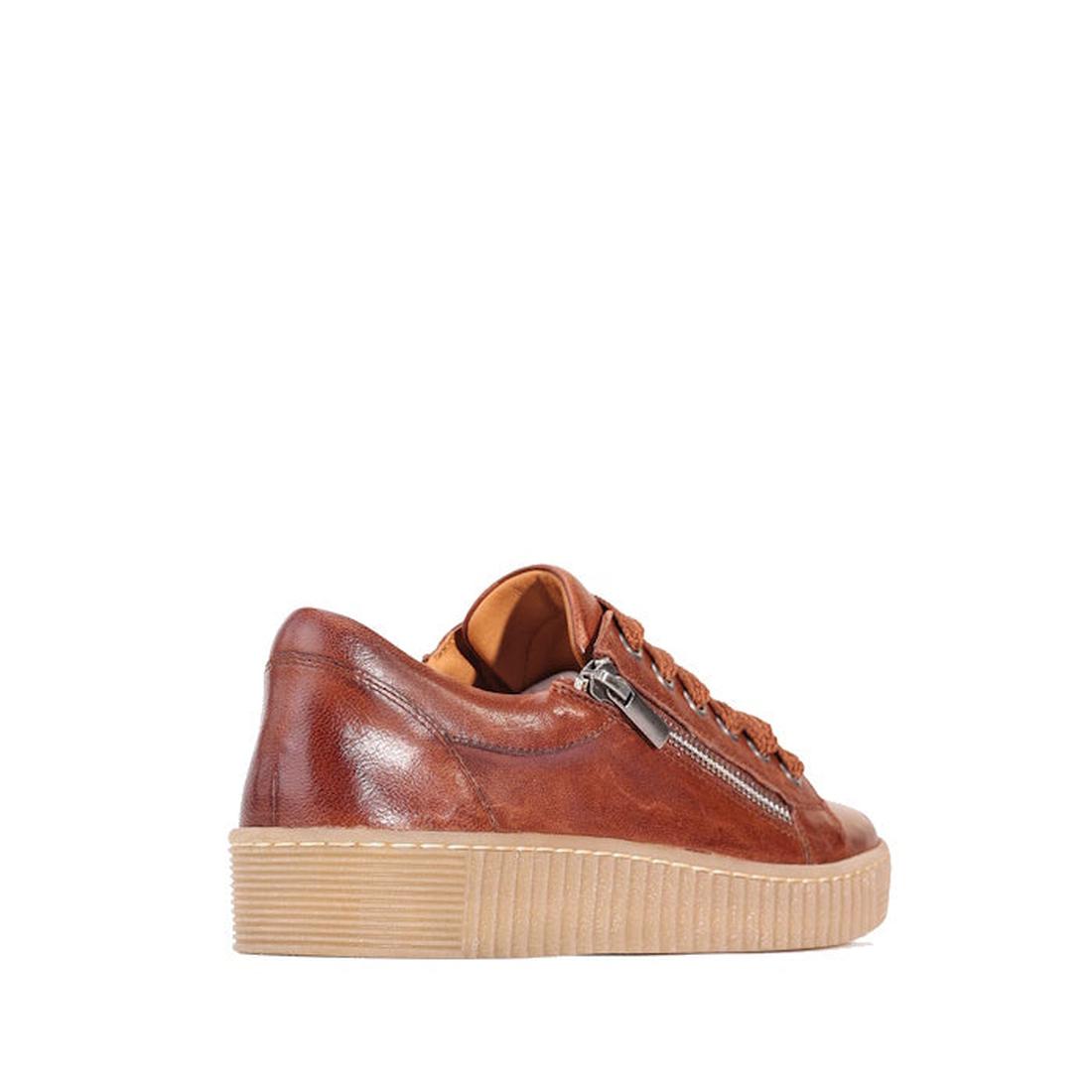 EOS Joyce Nero Leather Trainer marrone—brown leather sneaker with easy lace-up and zipper, sturdy gum sole, shown from back left.  ksnz, 9321191264516, 9321191264523, 9321191264530, 9321191264547, 9321191264554