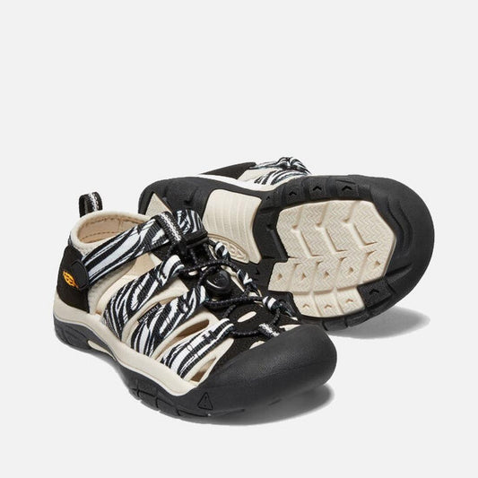 Keen Kids Newport H2 Black Zebra Star closed toe sandals with easy bungee laces, beige midsoles, and sturdy black rubber soles.  ksnz