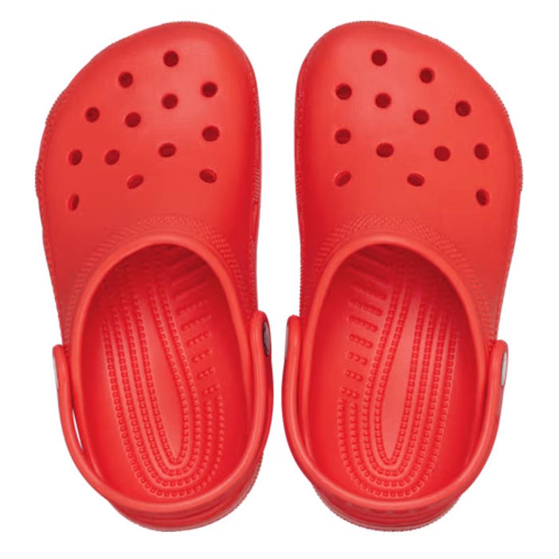 Pair of kids orange crocs clogs top down view on a white background,
198445207136,
198445207143,
198445207150,
198445207167,
198445207174,
198445207181,
198445207198,, 198445206993, 198445207006, 198445207013, 198445207020, 198445207037, 198445206979, 198