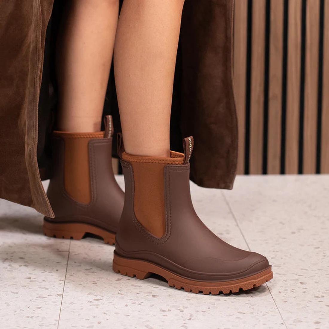 Los Cabos Amelia Chocolate Ankle Rain Boots, waterproof with sturdy thick soles and easy slip-on style, perfect for staying dry.  ksnz, 50781, 9321190004915, 9321190004922, 9321190004939, 9321190004946, 9321190004953, 9321190004960