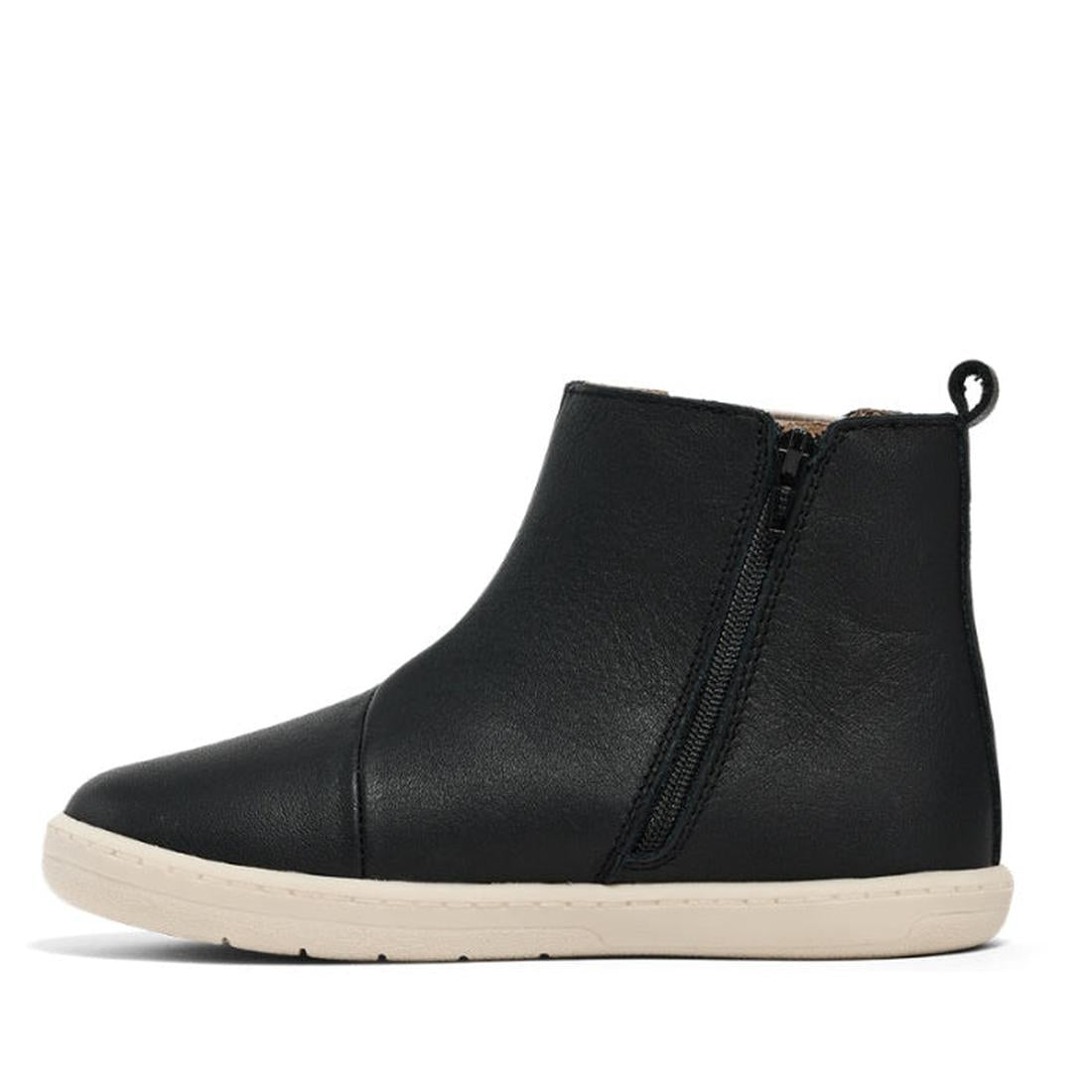 The Pretty Brave Electric Leather Boot in Jet Black features a side zipper, light beige rubber sole, and subtle lightning bolt design, displayed from the side on a white background., 35922, 9420075327986, 35924, 35925, 9420075327955, 9420075327948, 942007