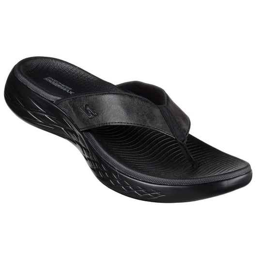 Skechers Men's On The Go 600 Seaport Jandal Flip Flop in black, with comfy wide strap and cushy GoGa Mat sole, perfect for summer.  ksnz